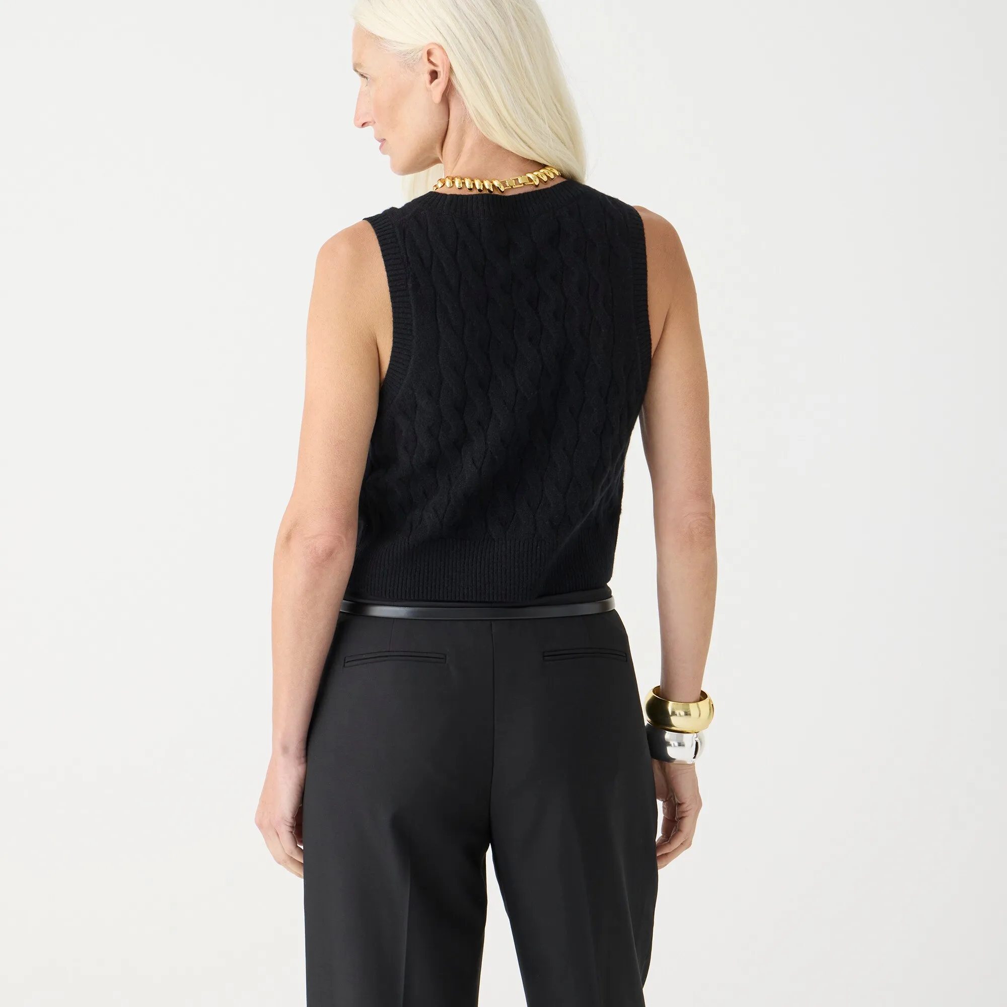 Cashmere cropped cable-knit sweater-vest