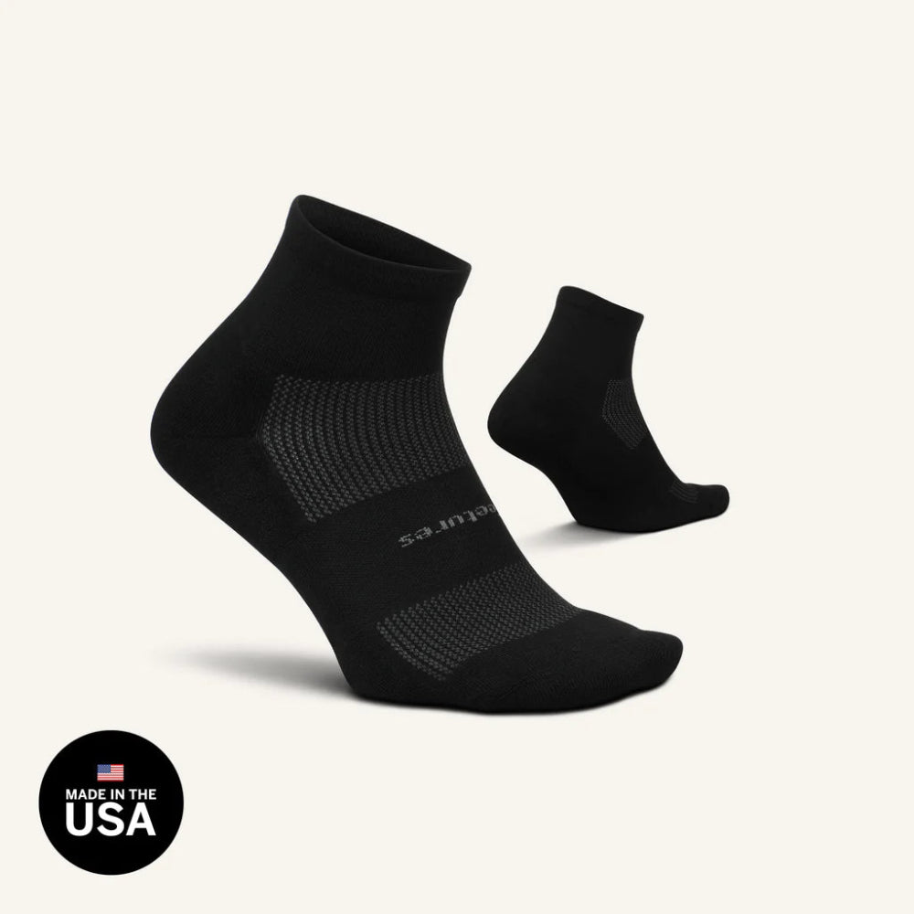 Feetures High Performance Max Cushion Quarter Socks - Black