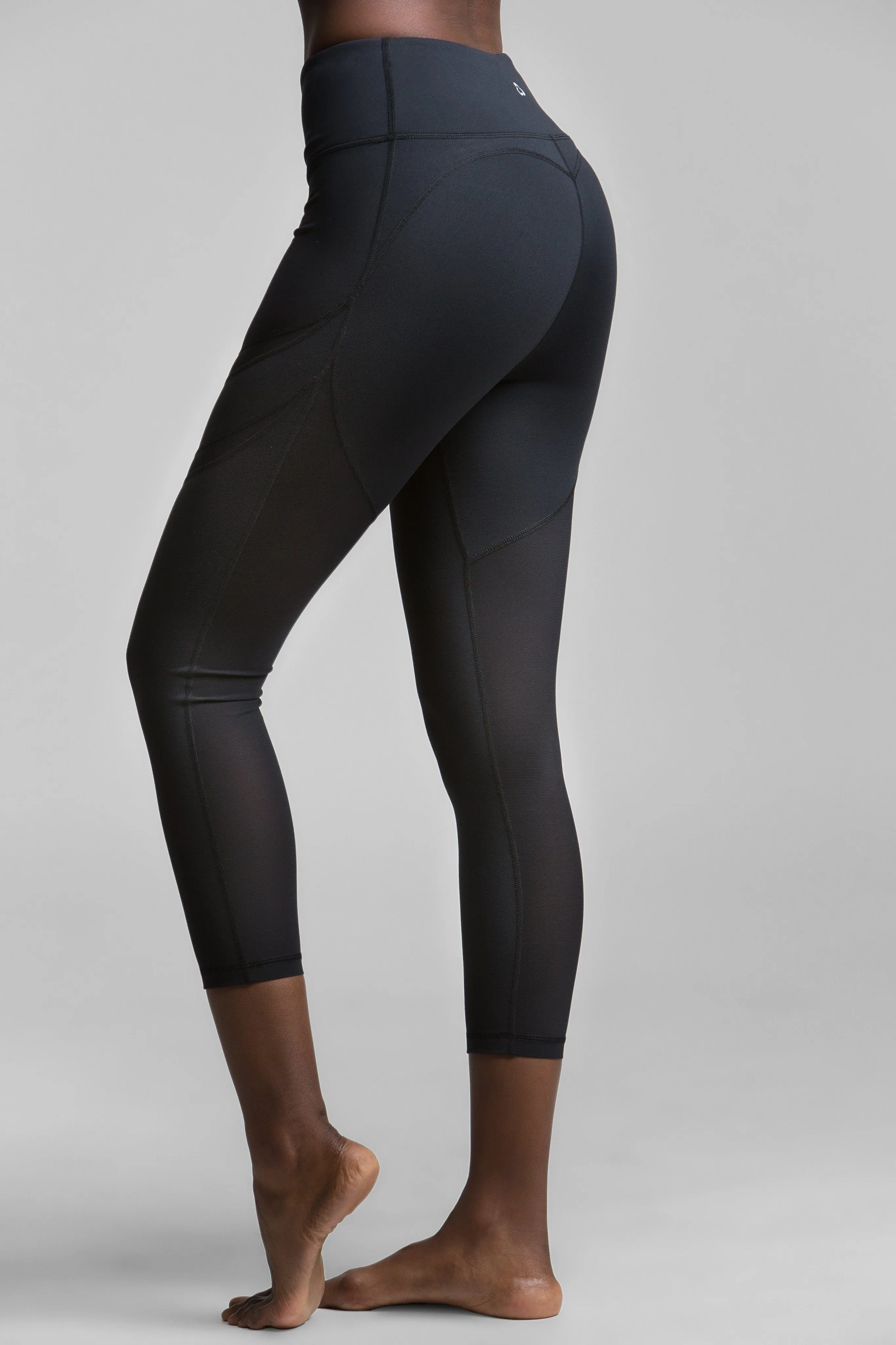 Heart II Mesh Cut-Out Leggings