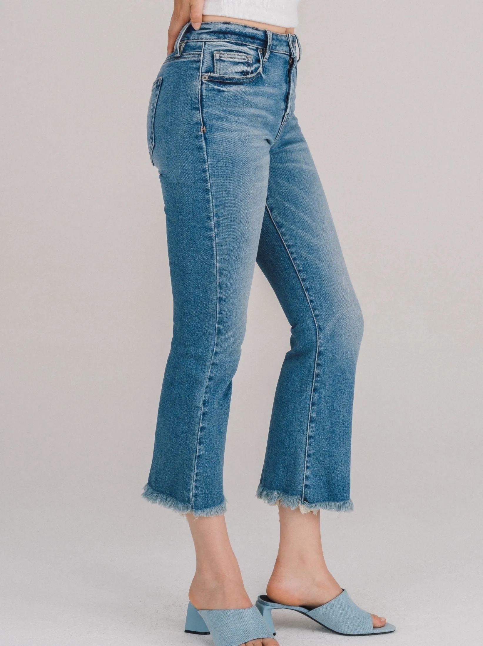 Hidden Jeans :  Happi High Rise Crop Flare