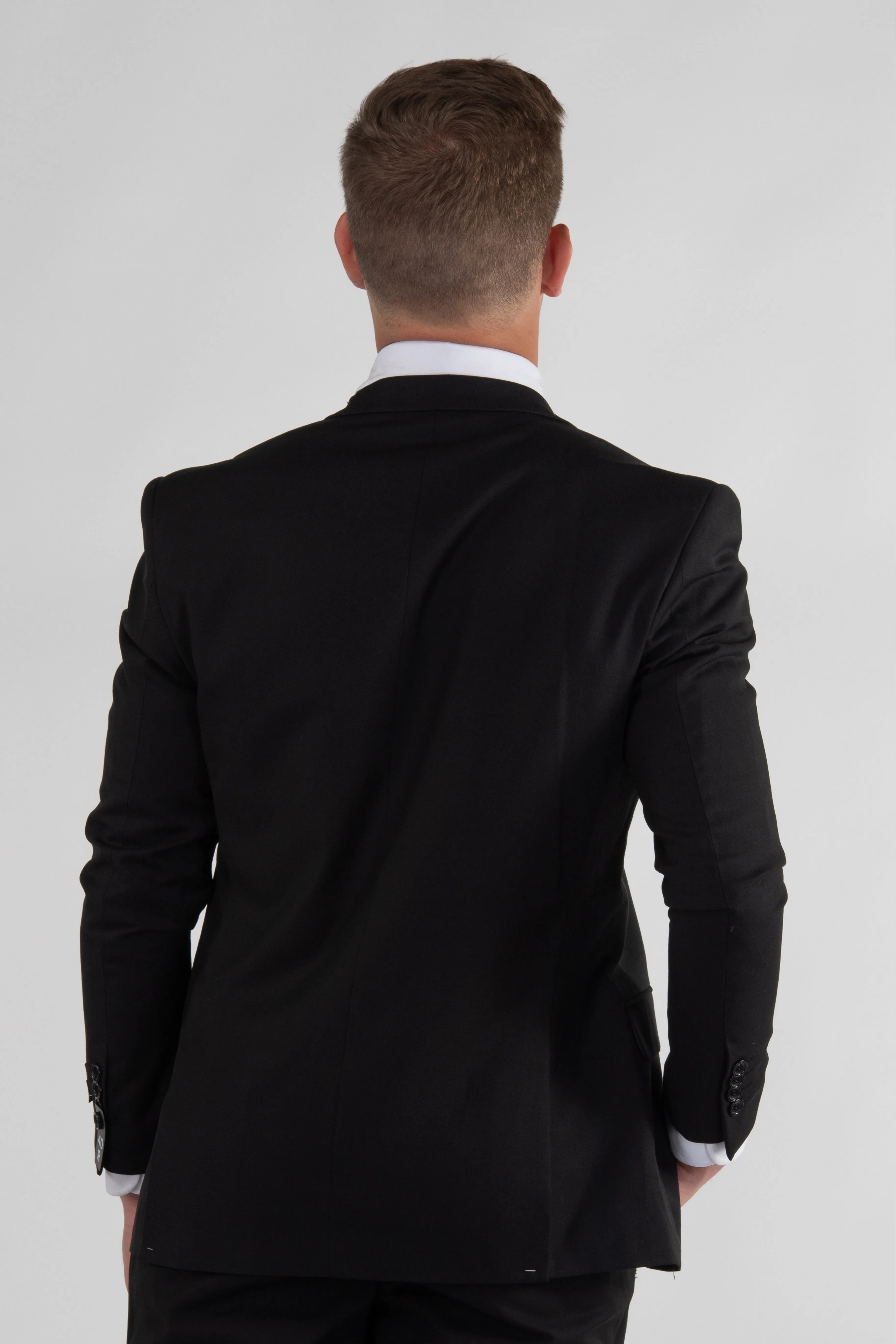 Signature Suit Slim Black