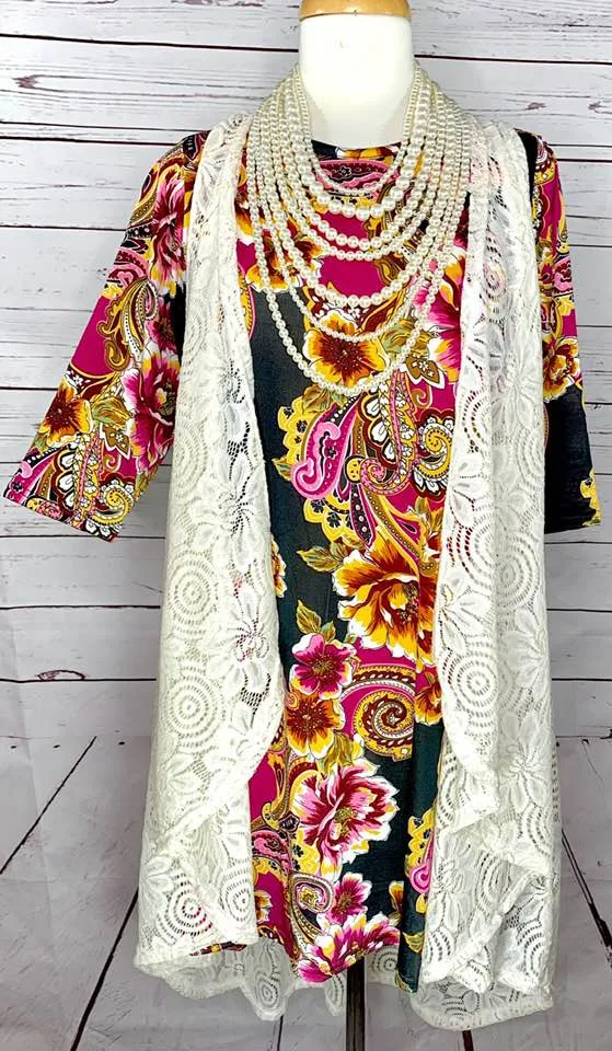 SMALL: Magenta Floral & Black Flutter Tunic