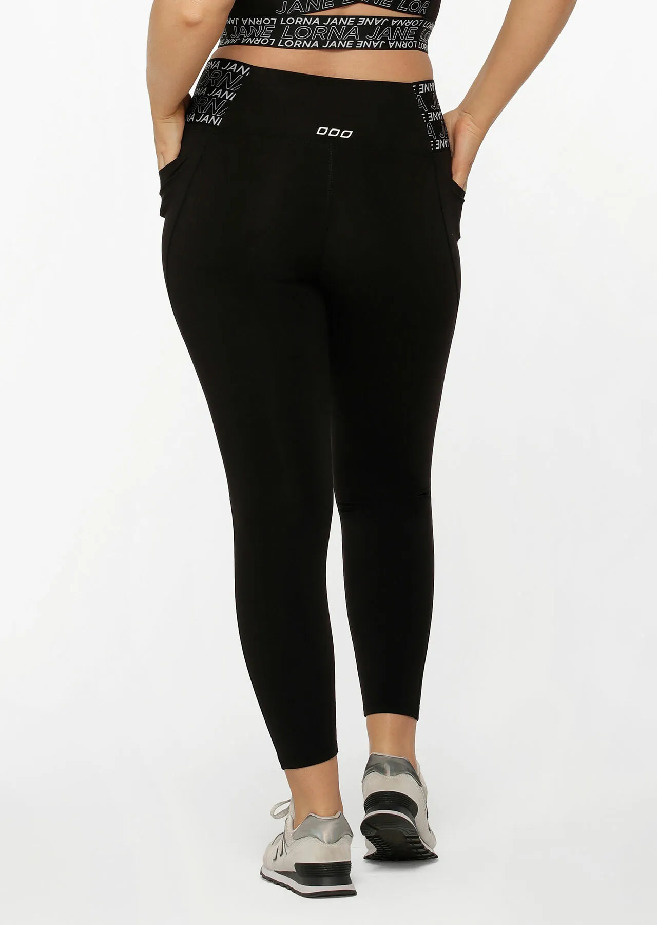 Superior Phone Pocket Ankle Biter Leggings | Black | Tights and Leggings | Lorna Jane New Zealand