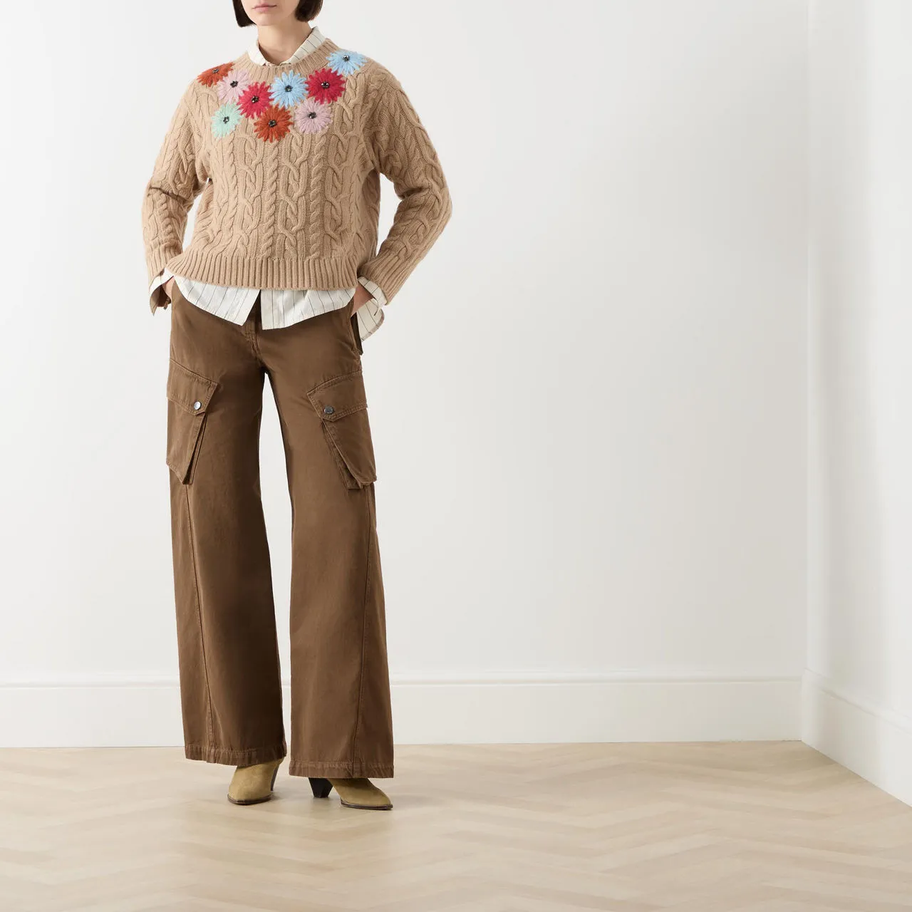 WEEKEND MAX MARA Sasia Flower Embroidered Cable Knit Sweater - Camel